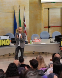 WhatsApp-Image-2025-11-19-at-14.36.47-54