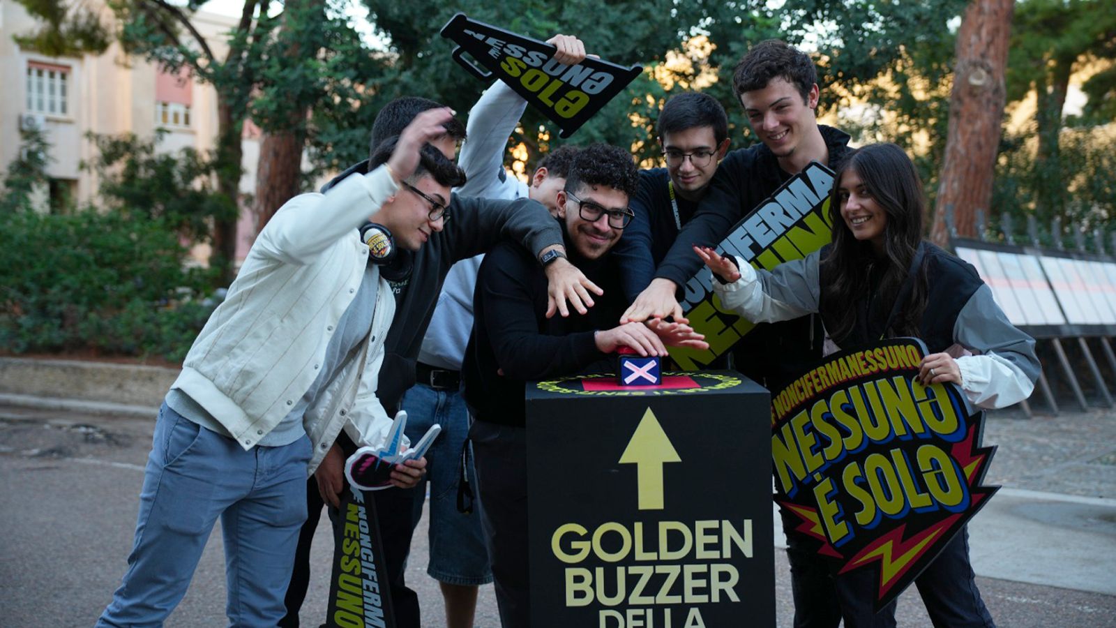 NCFN LAB Golden Buzzer