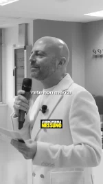 e non stiamo parlando solo di reti... 
Quando qualcosa non va… non aggiustarti per restare.

Non sei obbligatə a restare dove ti senti stretto, dove smetti di brillare.

🌪 A volte andarsene non è una fuga.
È il primo atto di coraggio, è dire “merito di più”.

📌 Rileggi queste parole quando ti dimentichi chi sei.

#nessunoèsolo #coraggio #selflove #lasciareandare #cambiamento #noncifermanessuno #healingjourney #consapevolezza #motivazione #crescitapersonale #giovani #università #lifecoach