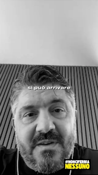 🎙️ “È stato difficile… volevo essere il primo. Ero sempre agitato, studiavo gli avversari.
Ora che sono allenatore, sono cambiato un po’.”

💬 Così Rino Gattuso raccontava alla community di #noncifermanessuno un pezzo della sua storia.

Oggi è stato nominato nuovo CT della Nazionale e a lui vanno  i nostri complimenti e un enorme in bocca al lupo! 💛

Ai ragazzi ha lasciato un messaggio chiaro:
“Non mollate. Provateci. Credeteci, sempre.”
👏 Grande in campo, grande fuori.

#noncifermanessuno #gattuso #nazionaleitaliana #ctgattuso #motivazione #giovani #studenti i #inspiration #calcio #università #nessunoèsolo #italia